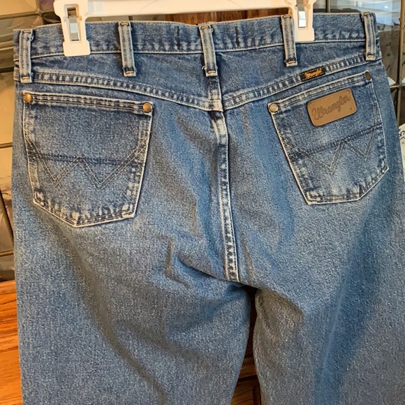 Wrangler George Strait Cowboy Cut Collection - Picture 2 of 3